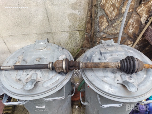 Полуоска за Пежо 307 2.0 HDI, снимка 5 - Части - 54245098