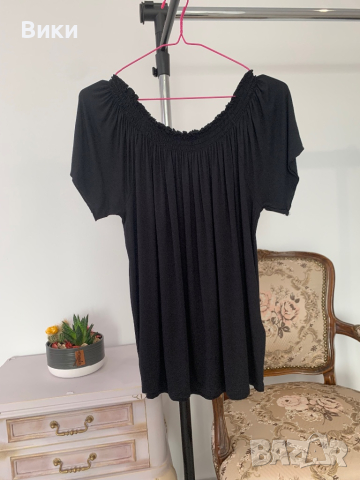 Дамска блуза в L размер , снимка 2 - Тениски - 44518788