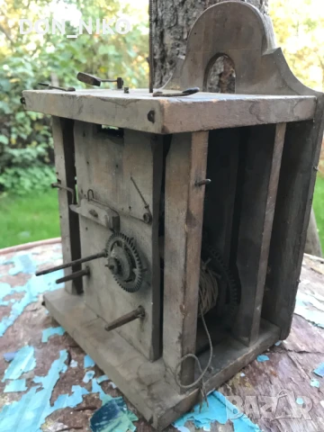 Античен примитивен стенен часовник 18 век, снимка 3 - Антикварни и старинни предмети - 51352064