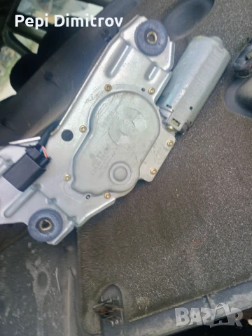 Мотор задна чистачка за Ford Focus 1999 - 2004г., 0 390 201 552, 0390201552, КОМБИ, снимка 3 - Части - 51293201