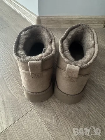 Дамски боти тип UGG, снимка 5 - Дамски боти - 56346529