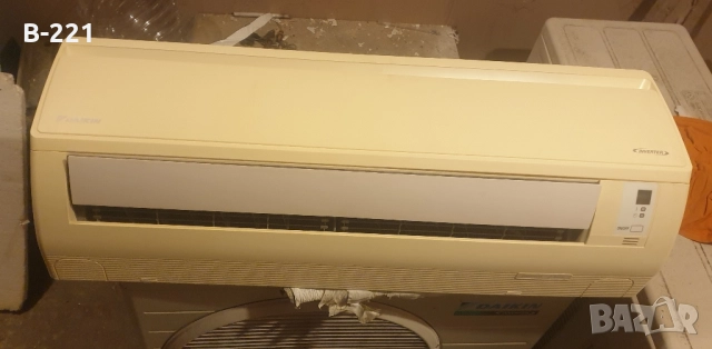 Продавам на части климатик Daikin FTX35 J3V1B