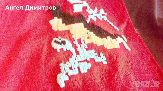 Бродерия калъфка Чипровци изглежда нова, снимка 5 - Антикварни и старинни предмети - 36742706