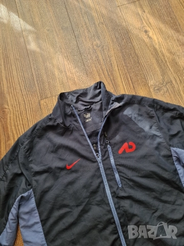 Страхотно мъжко яке горнище NIKE размер М, снимка 4 - Спортни дрехи, екипи - 52270495