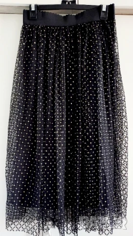 Красива мрежеста дълга пола