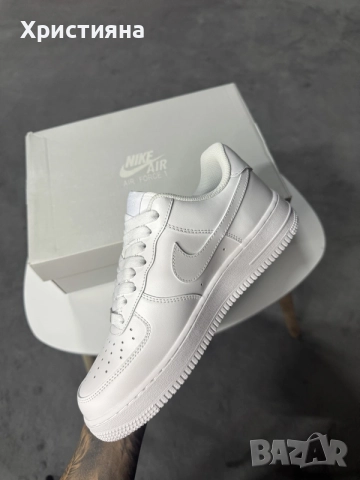 Nike Air Force 1 ‘07 White, снимка 2 - Детски маратонки - 56444144