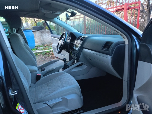 Голф 5 1.9/105*Панорама*, снимка 9 - Автомобили и джипове - 52484959