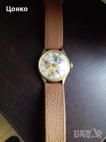 Часовник Волна , снимка 4 - Антикварни и старинни предмети - 52314545