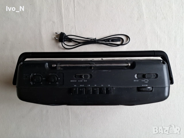 Радио касетофон Grundig RR 300., снимка 6 - Радиокасетофони, транзистори - 53285972