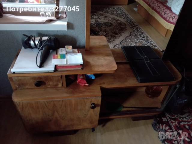 Ретро тоалетка