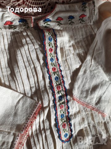 Автентична риза от Североизточна България от началото на миналия век, снимка 3 - Антикварни и старинни предмети - 42756993