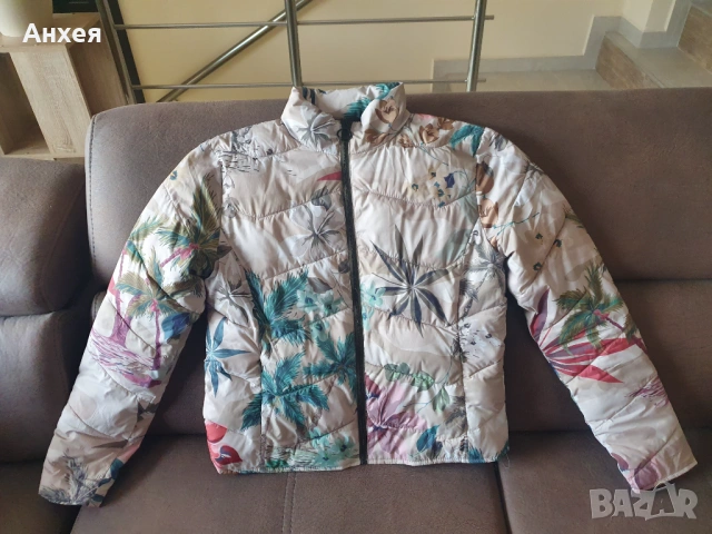 Desigual light padded no hood яке