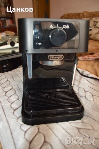 Delonghi кафемашина еспресо, използвана, София, снимка 2 - Кафемашини - 52947540