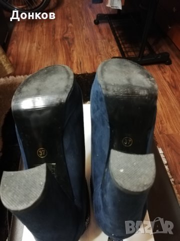 Продавам дамски боти от велур, снимка 12 - Дамски боти - 32054067
