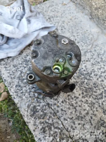 Продавам компресор климатик за Форд Галакси 1.9TDI с номера SD7V16, снимка 2 - Части - 49421354