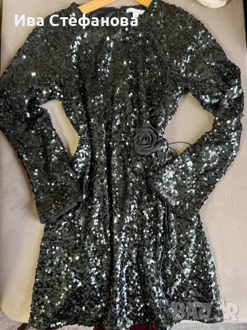 блестяща нова  къса парти коктейлна официална тъмно маслено зелена еластична рокля пайети