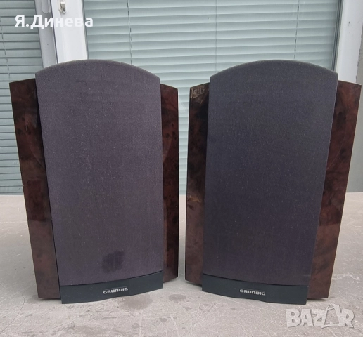 Чифт колони Grundig 