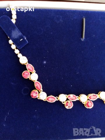 Колие бели и червени камъни Сваровски - Арт де Франс, снимка 3 - Колиета, медальони, синджири - 30886404