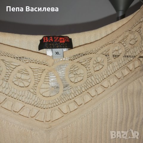 Дамска тениска на Christian Lacroix  bazar, снимка 3 - Тениски - 29931478