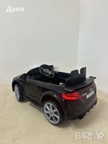 Детска акумулаторна кола AUDI TT RS Roadster 12V с дистанционно управление , снимка 2 - Коли, камиони, мотори, писти - 53163863