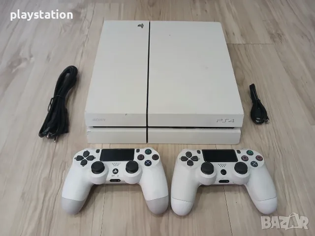 Бял PlayStation 4 500GB + 2 Нови джойстика + 10 топ игри