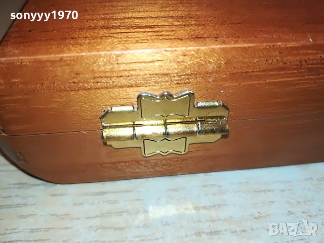 поръчана-HEMINGWAY-ARTURO FUENTE-DOMINICAN-КУТИЯ ОТ ПУРИ 1903231300, снимка 9 - Антикварни и старинни предмети - 40056676