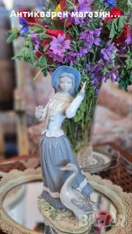 Зашеметяваща  ,порцеланова композиция. 