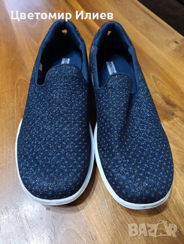 Дамски обувки Skechers ULTRA Go, снимка 3 - Дамски ежедневни обувки - 55840124