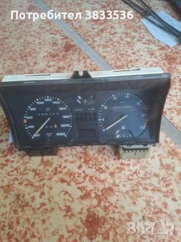 2буксов скоростомер със обортомер/ километражен уред за VW Golf / Jetta mk2 Бензин