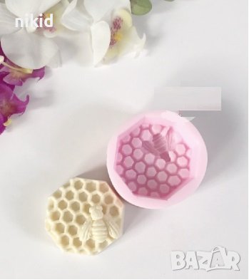 3D голям осмоъгълник пчелна восъчна пита с клетки и пчела силиконова форма молд сапун гипс свещ, снимка 2 - Форми - 38051792