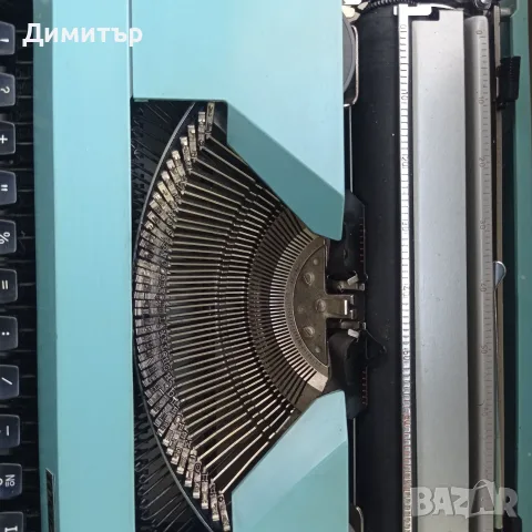 Ретро пишеща машина „Марица 30“ (Кирилица / Omega 30) , снимка 2 - Антикварни и старинни предмети - 56153921