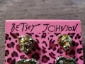 Комплект обеци Betsey Johnson , снимка 3