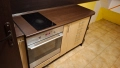 Продавам кухненски шкафове - долни с електроуредите, снимка 1