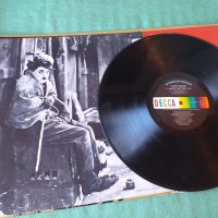  Charlie Chaplin’s A Countess From Hong Kong (Soundtrack) – Decca DL 71501, снимка 8 - Грамофонни плочи - 31557517