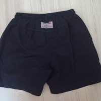 Панталони Umbro, снимка 2 - Детски къси панталони - 29939031