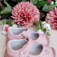 №20,21, Бебешки летни обувки за момиче от Естествена кожа с цветчета, снимка 4 - Детски обувки - 36856449