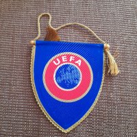 Старо флагче UEFA, снимка 3 - Колекции - 38580874