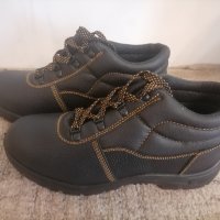 Работни обувки с метално бомбе, снимка 2 - Други - 37974880
