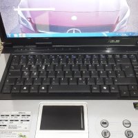Продавам  Лаптоп , снимка 3 - Лаптоп аксесоари - 42387971