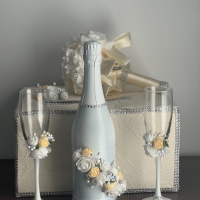Сватбен комплект, сватбени чаши, кутия за дарове, букет, снимка 3 - Сватбени аксесоари - 44633943