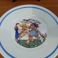 Порцеланов детски комплект , снимка 2 - Антикварни и старинни предмети - 37693430