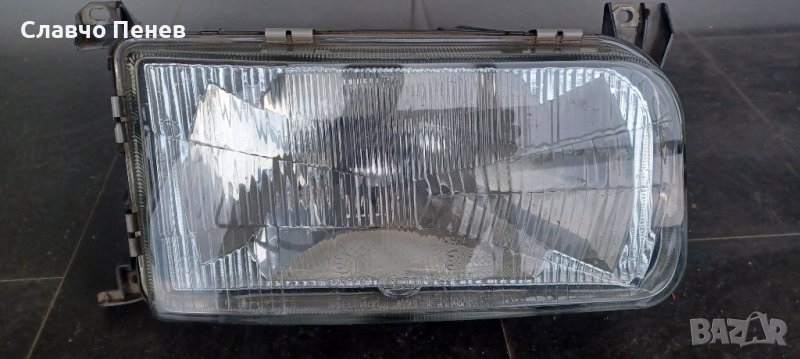 Фар десен за  Volkswagen PASSAT от 02/1988 до 05/1993г, снимка 1