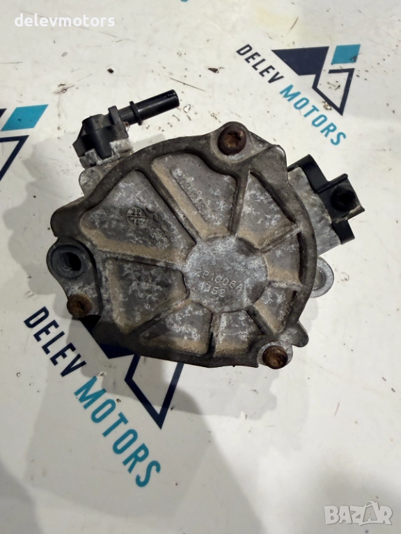 9804021880 вакуум помпа от Citroen C-Elysee 1.6 HDi, 92 кс., 5 скорости, 2014 г., Ситроен Ц Елизе, снимка 1