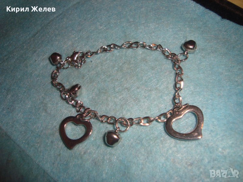 СРЕБРИСТА ГРИВНИЧКА със ЗВЪНЧЕТА и СЪРЧИЦА МНОГО СТИЛНА 27253, снимка 1