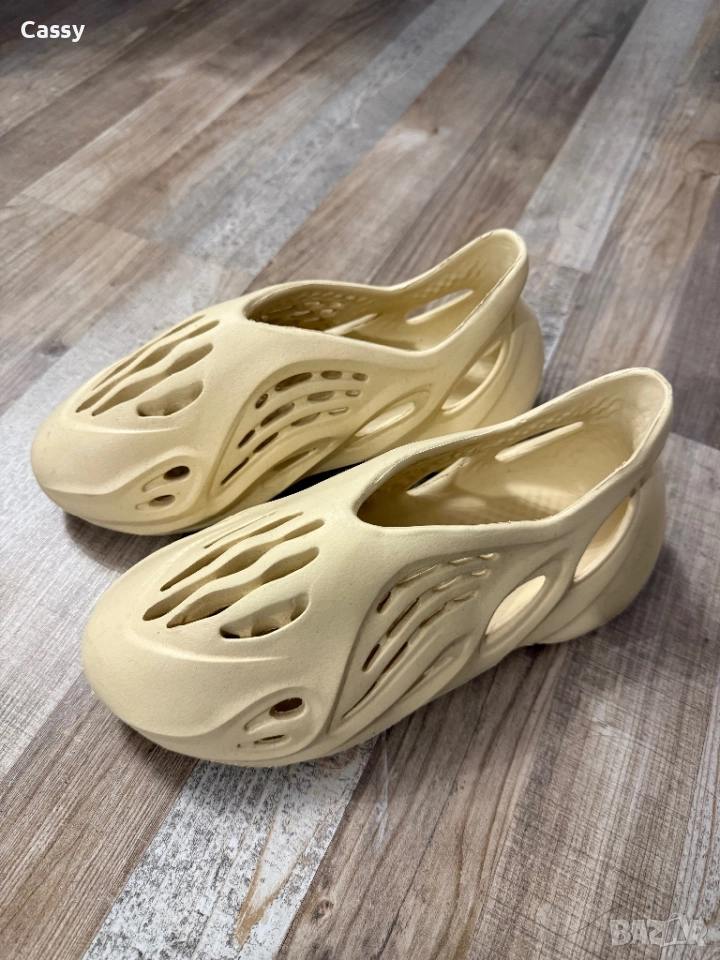 Adidas Yeezy foam runner, снимка 1