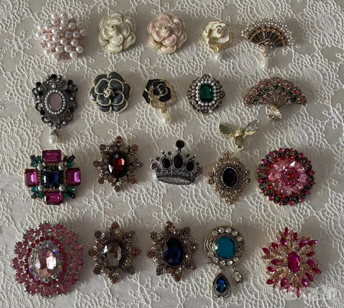 Красиви нови брошки, снимка 1
