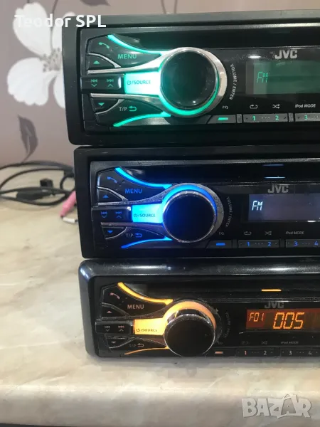 JVC Kd-r731BT, снимка 1