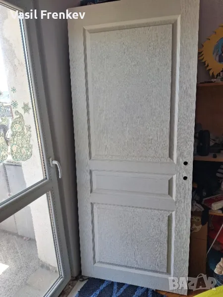 врати, снимка 1