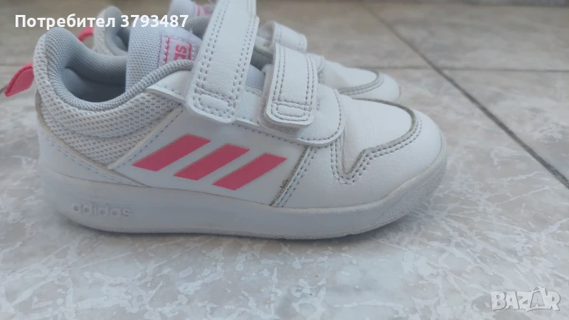 Детски обувки маратонки за момиче Adidas 25 номер, снимка 1