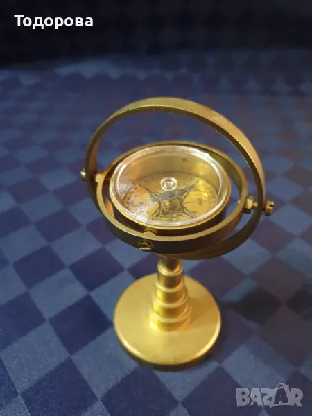 Малък корабен бронзов  жирокомпас - сувенир, снимка 1